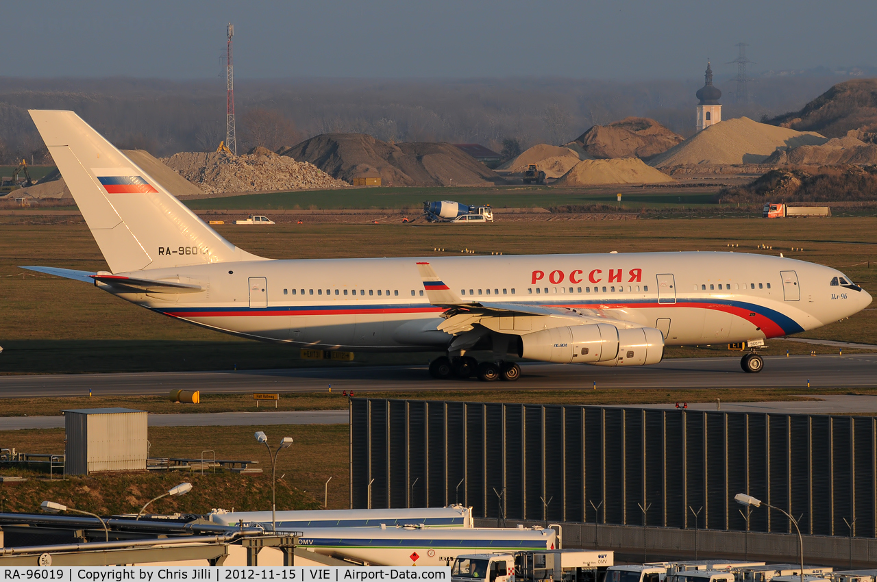 RA-96019, 2009 Ilyushin Il-96-300 C/N 74393202019, Rossiya