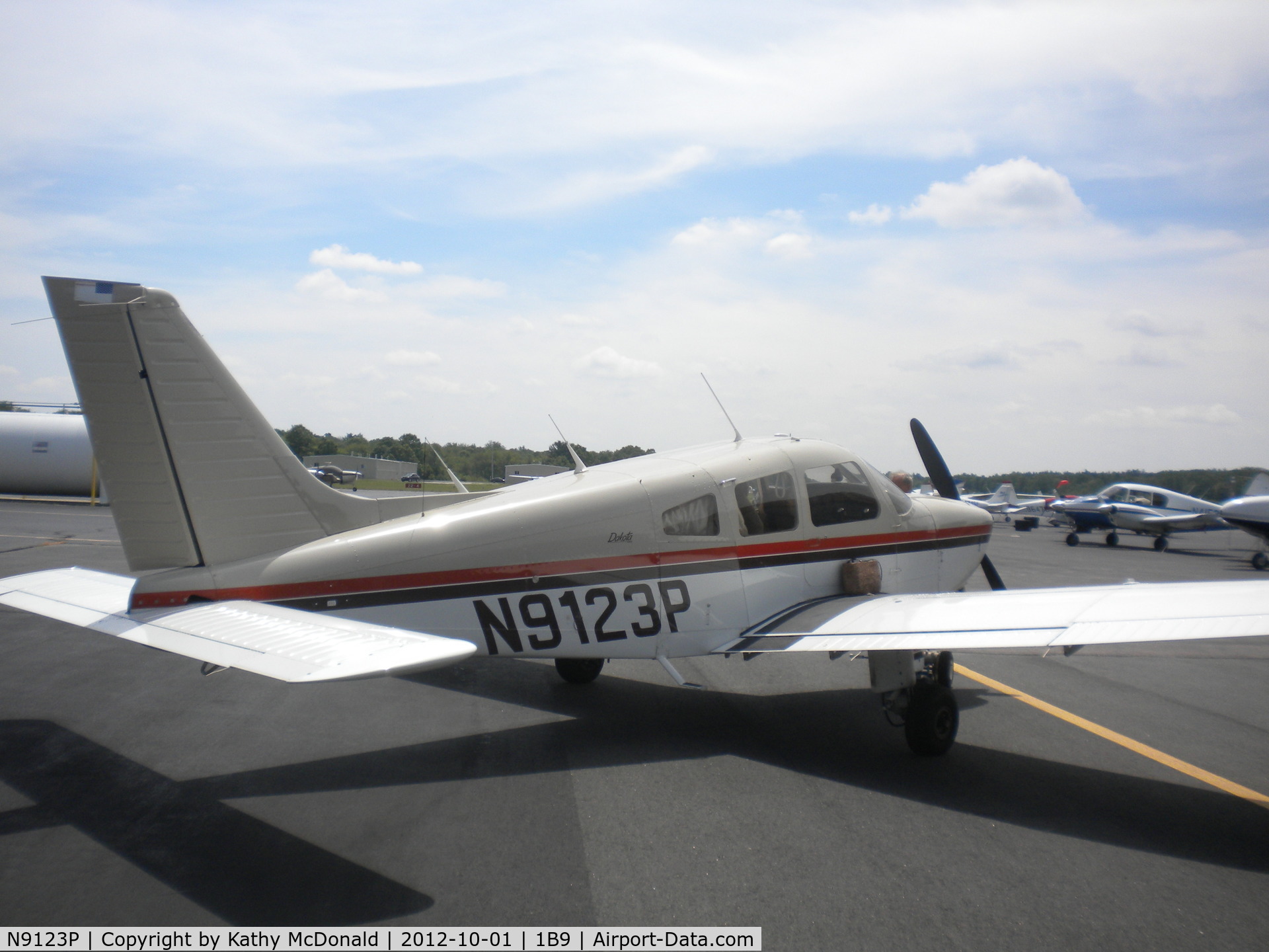 N9123P, 1987 Piper PA-28-236 Dakota C/N 2811016, N9123P