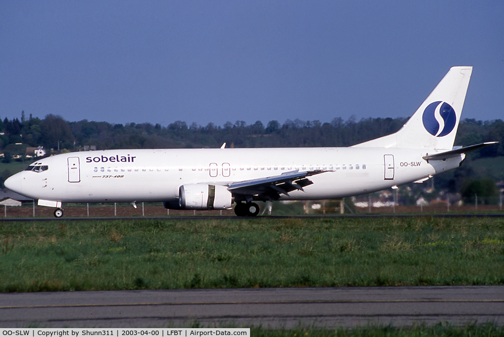 OO-SLW, 1989 Boeing 737-448 C/N 24474, Arriving rwy 20