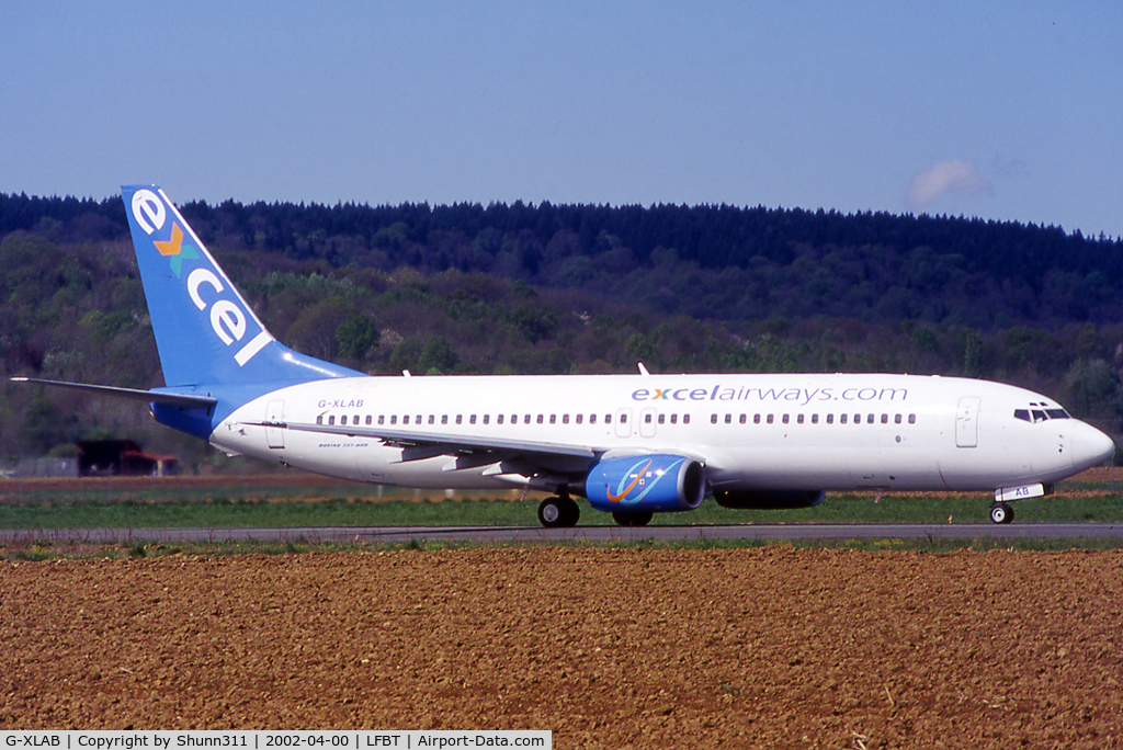 G-XLAB, 1998 Boeing 737-8Q8 C/N 28218, Taxiing to the Terminal...
