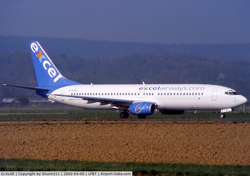 G-XLAE, 2001 Boeing 737-8Q8 C/N 30637, Taking off rwy 02