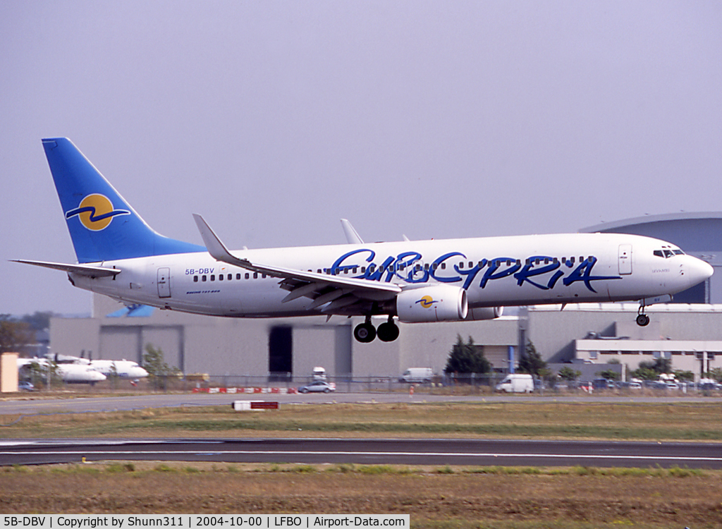 5B-DBV, 2003 Boeing 737-8Q8 C/N 30654, Landing rwy 14R