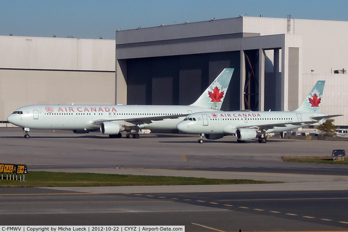 C-FMWV, 1995 Boeing 767-333/ER C/N 25586, At Pearson International