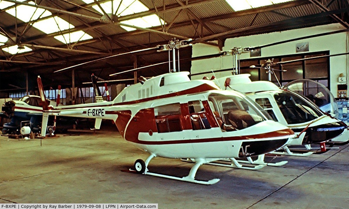 F-BXPE, 1968 Bell 206A JetRanger C/N 323, Bell 206L-1 Long Ranger II [45236] Cranfield~G 08/09/1979. Image taken from a slide.