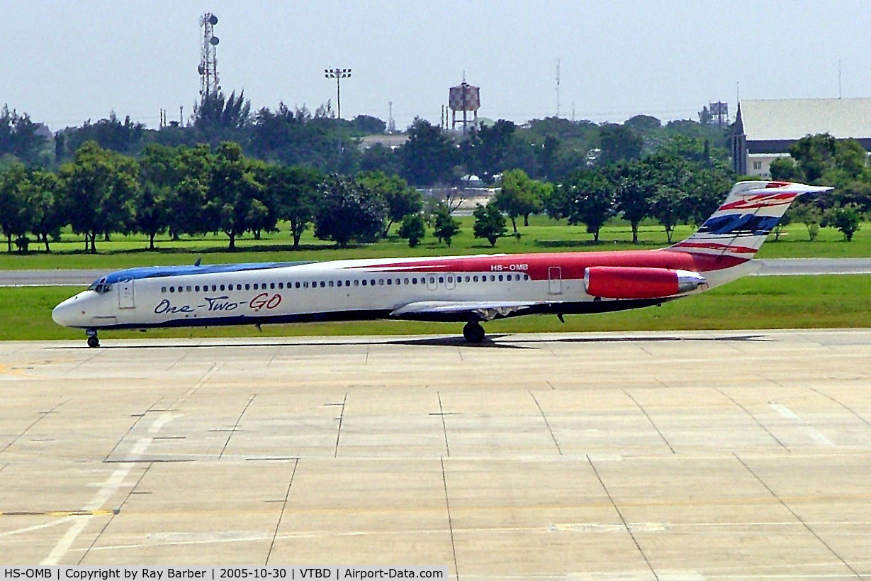HS-OMB, 1986 McDonnell Douglas MD-82 (DC-9-82) C/N 49441, McDonnell Douglas MD-82 (DC-9-82) [49441] (Orient Thai Airlines) Bangkok-International~HS 30/10/2005
