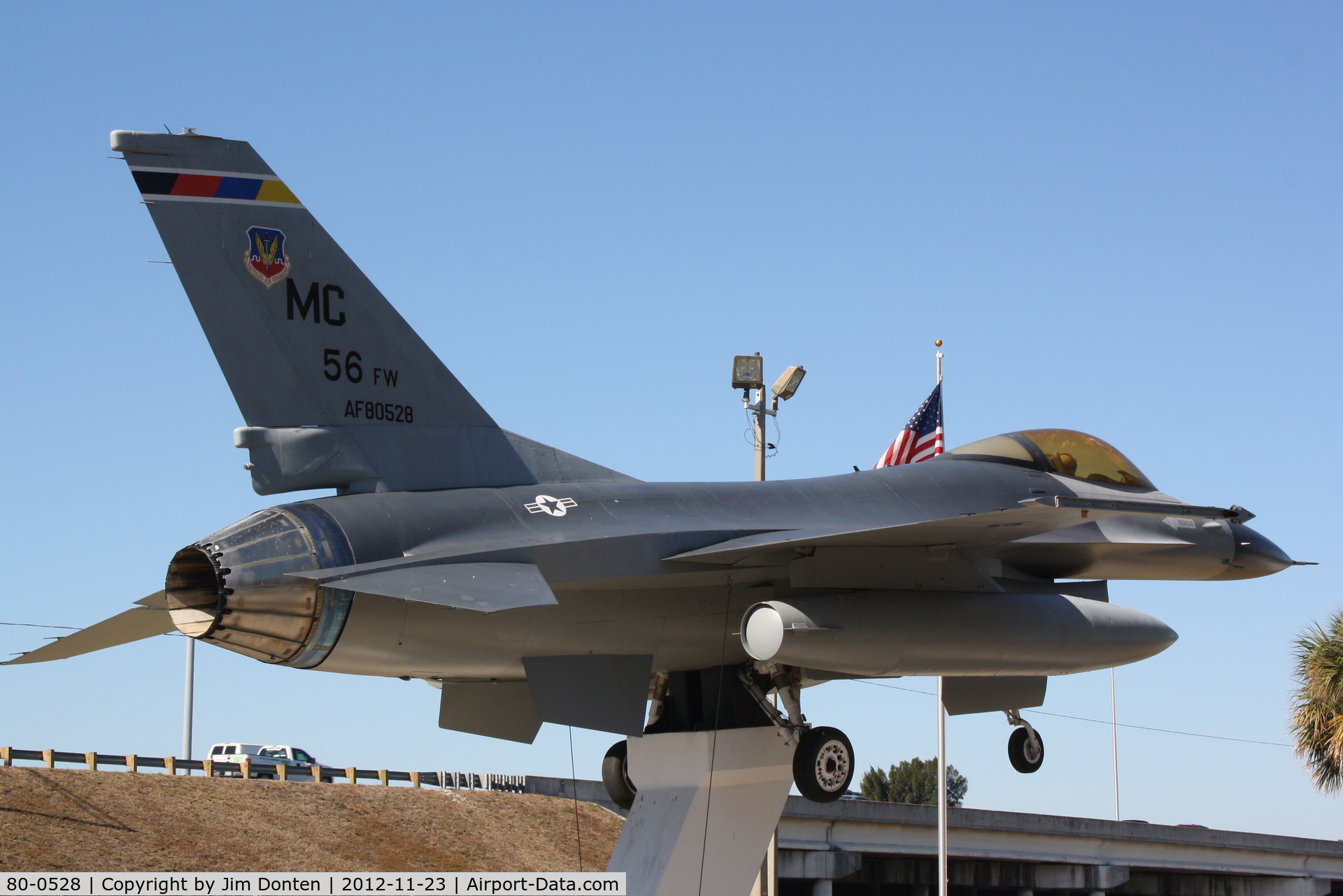 80-0528, General Dynamics F-16A Fighting Falcon C/N 61-249, An F-16 Fighting Falcon (80-0528) of the 56th Tactical Fighter Wing from MacDill Air Force Base sits on display at Freedom Lake Park