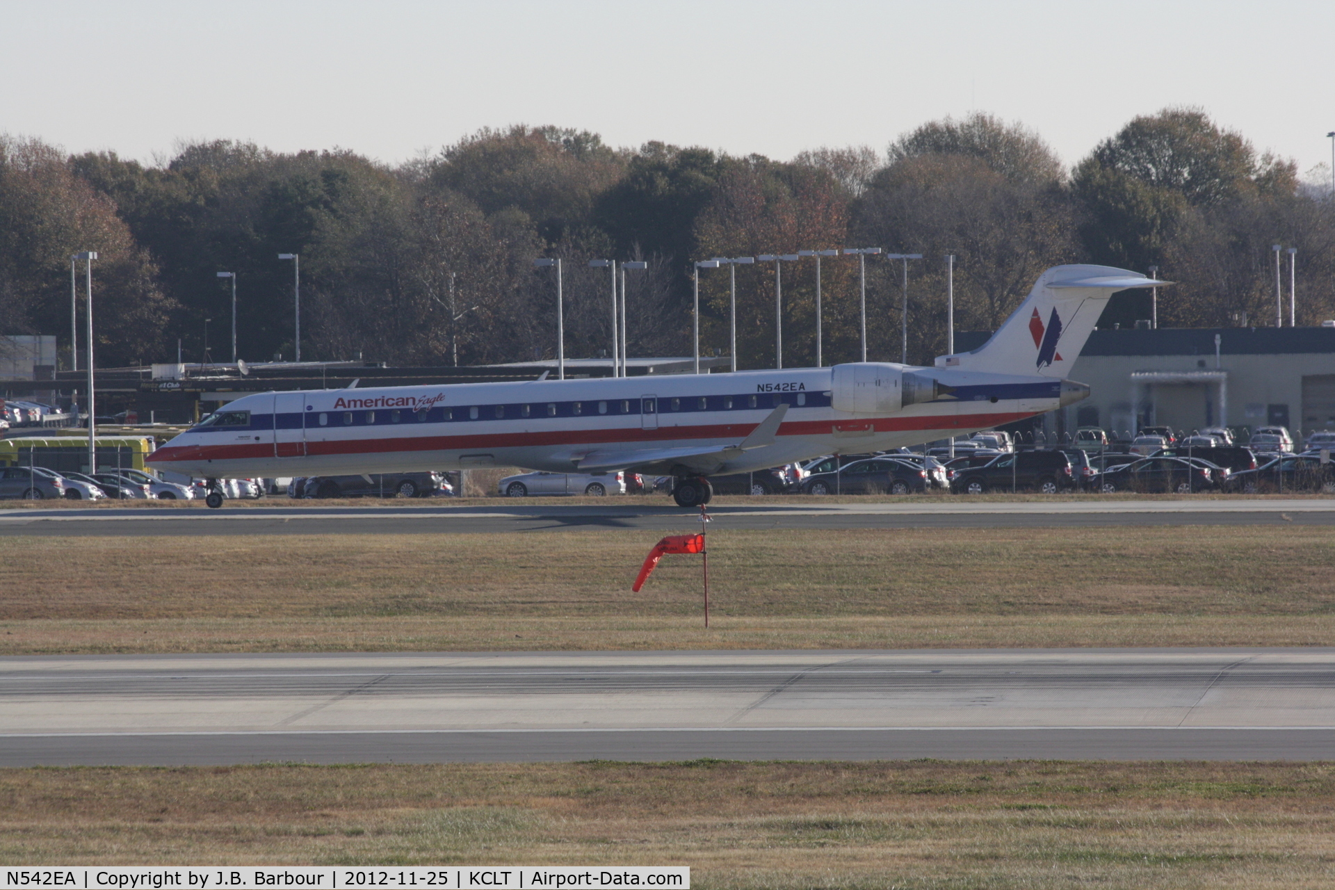 N542EA, Bombardier CRJ-702 (CL-600-2C10) Regional Jet C/N 10321, AMERICAN AIR