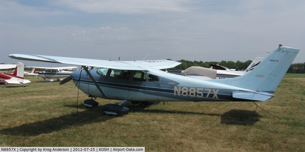 N8857X, 1961 Cessna 182D Skylane C/N 18253257, EAA AirVenture 2012