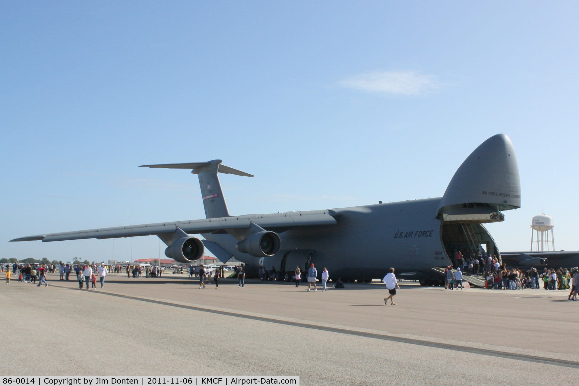 86-0014, 1986 Lockheed C-5B Galaxy C/N 500-0100, C-5 Galaxy (86-0014) of the 439th Airlift Wing at Westover Air Reserve Base on display at MacDill Air Fest