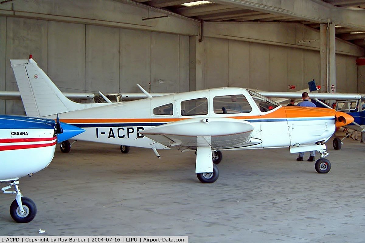 I-ACPD, 1975 Piper PA-28R-200 Cherokee Arrow II C/N 28R-7535080, ACPD   Piper PA-28R-200 Cherokee Arrow II [28R-7535080] Padova~I 16/07/2004