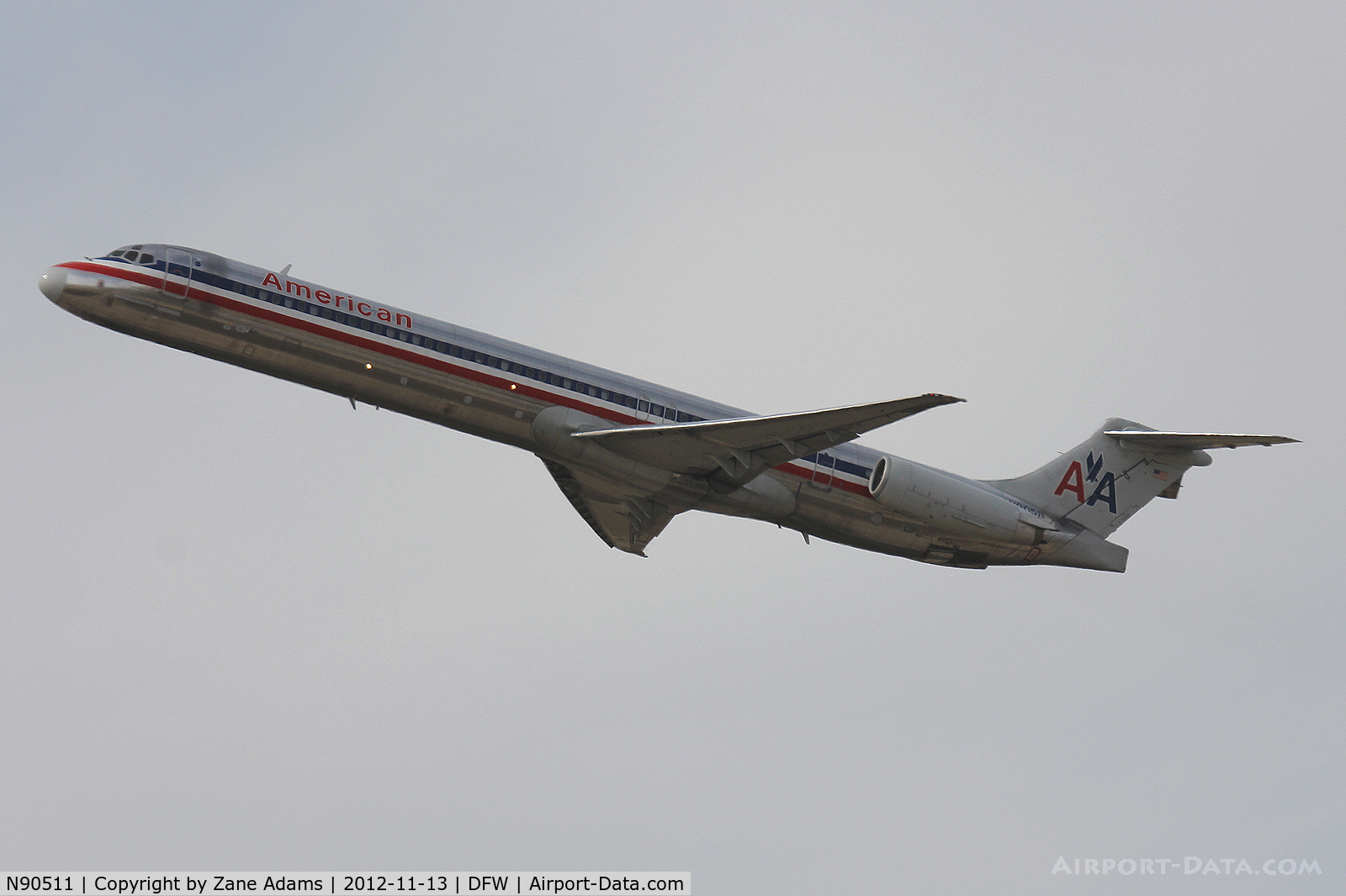 N90511, 1989 McDonnell Douglas MD-82 (DC-9-82) C/N 49805, American Airlines departing DFW Airport