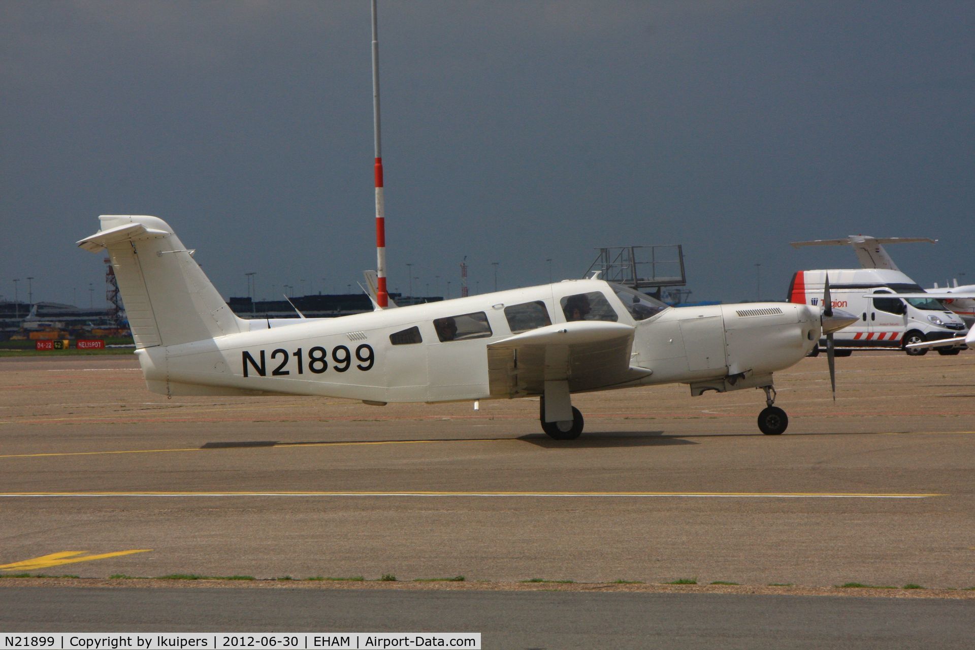N21899, 1978 Piper PA-32RT-300T Turbo Lance II C/N 32R-7887239, At Schiphol Oost