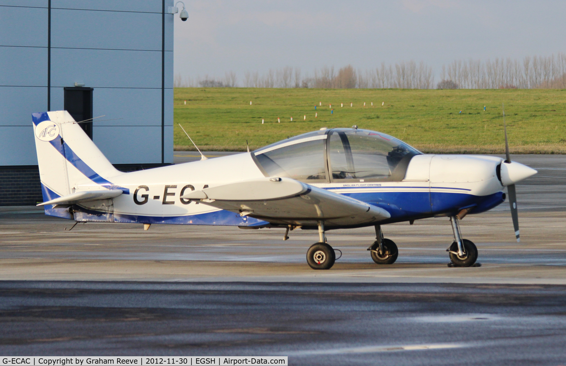 G-ECAC, 2007 Robin R-2120U Alpha C/N 120T-0001, Parked at Norwich.