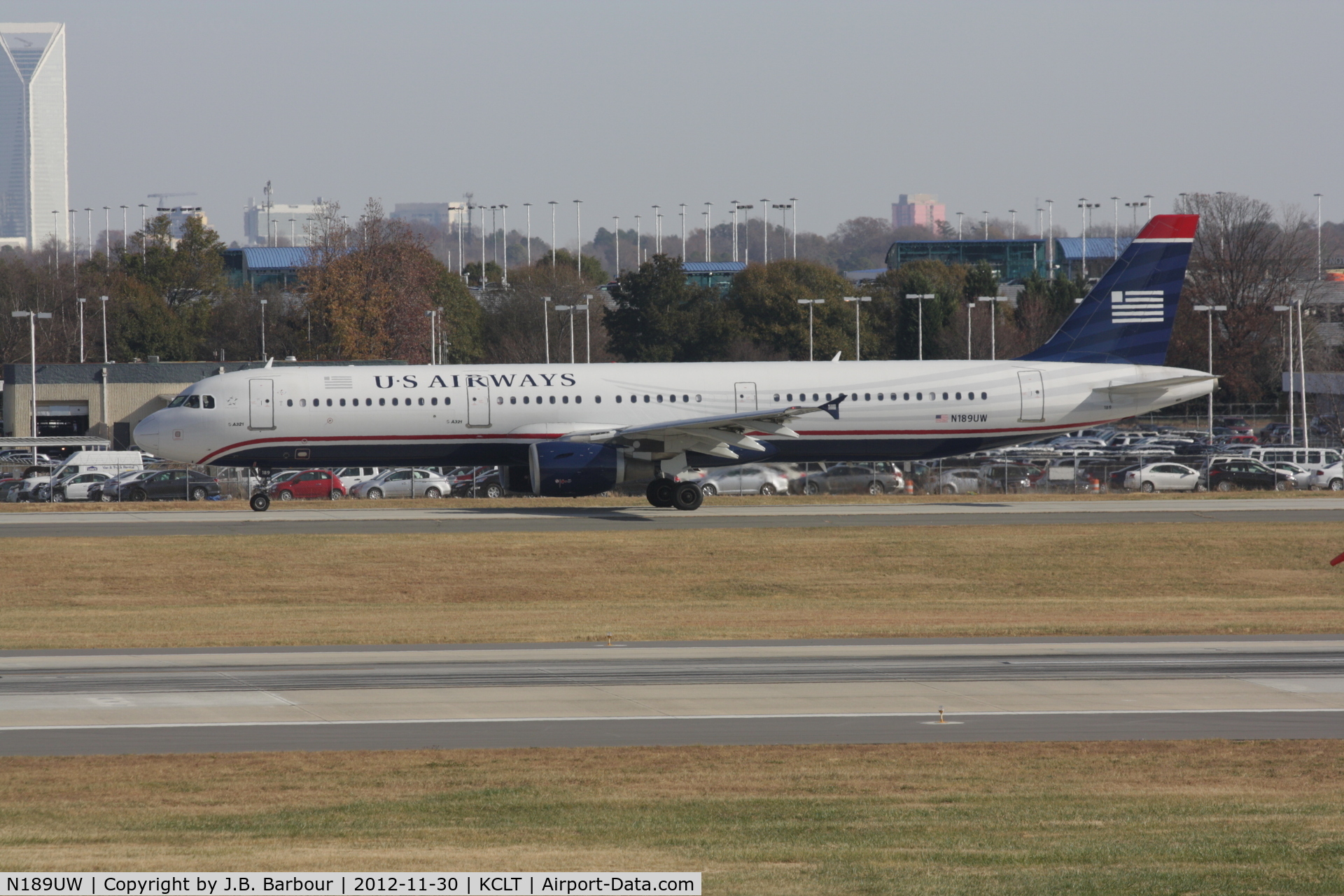 N189UW, 2001 Airbus A321-211 C/N 1425, Charlotte, NC