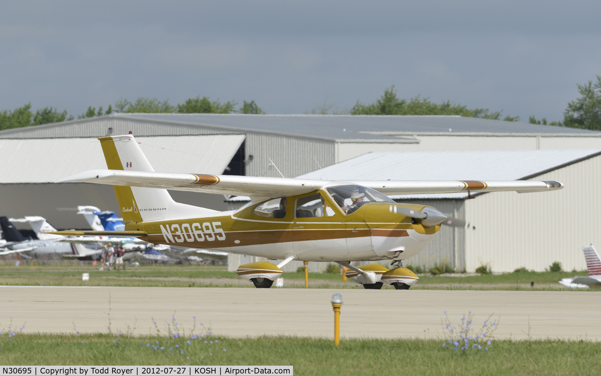 N30695, 1969 Cessna 177B Cardinal C/N 17701409, Airventure 2012