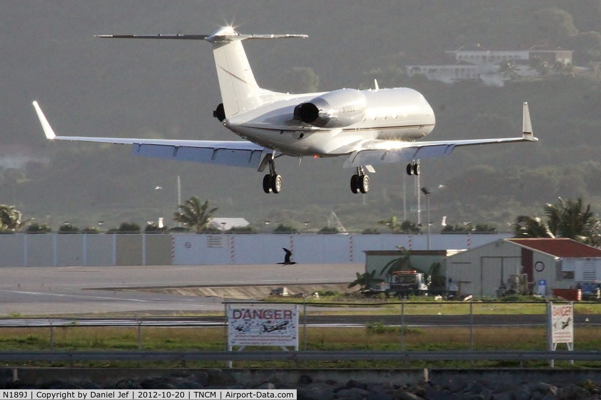 N189J, Gulfstream Aerospace G-IV C/N 1068, N189J