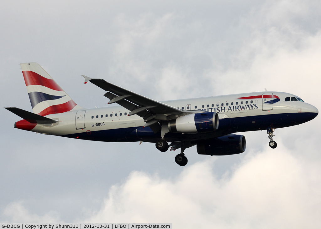 G-DBCG, 2005 Airbus A319-131 C/N 2694, Landing rwy 14R