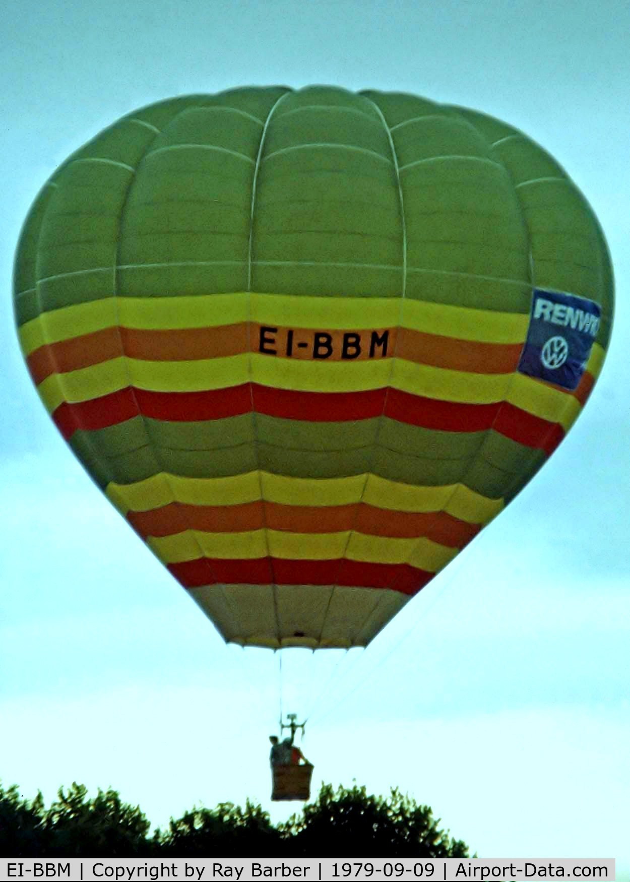 EI-BBM, 1976 Cameron Balloons O-65 C/N 195, Cameron O-65 HAFB [195] Ashton Court~G 09/09/1979. Image taken from a slide.