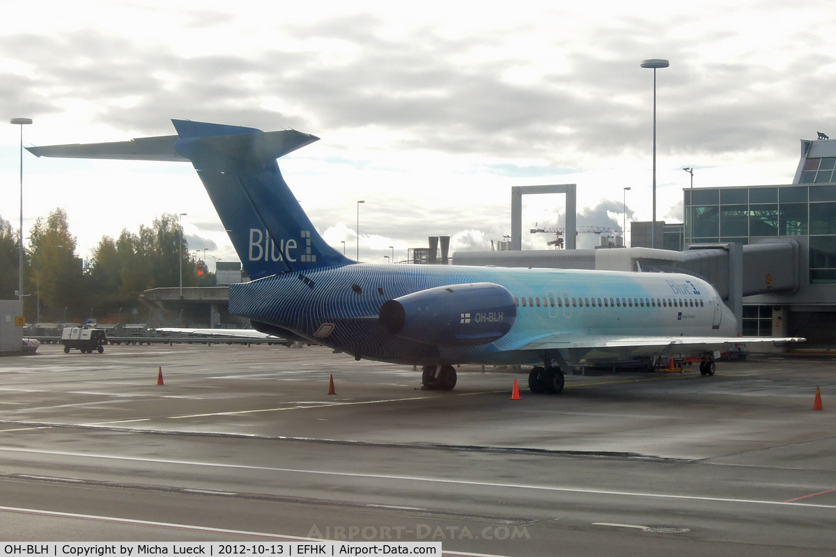 OH-BLH, 2000 Boeing 717-2CM C/N 55060, At Helsinki Vantaa