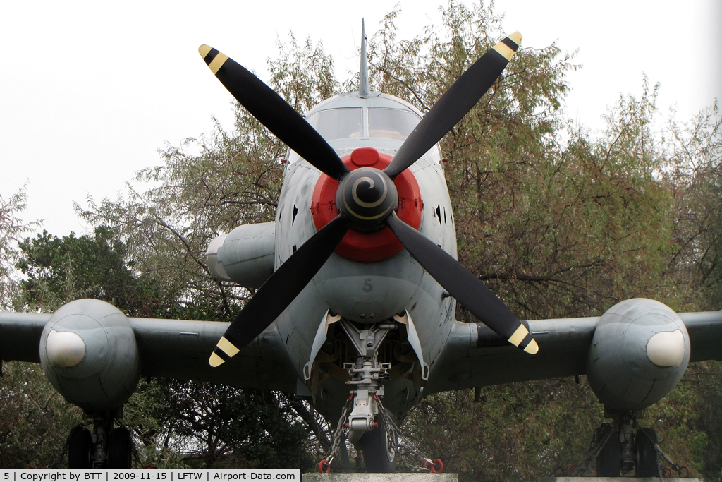 5, Breguet Br.1050 Alize C/N 5, Static display