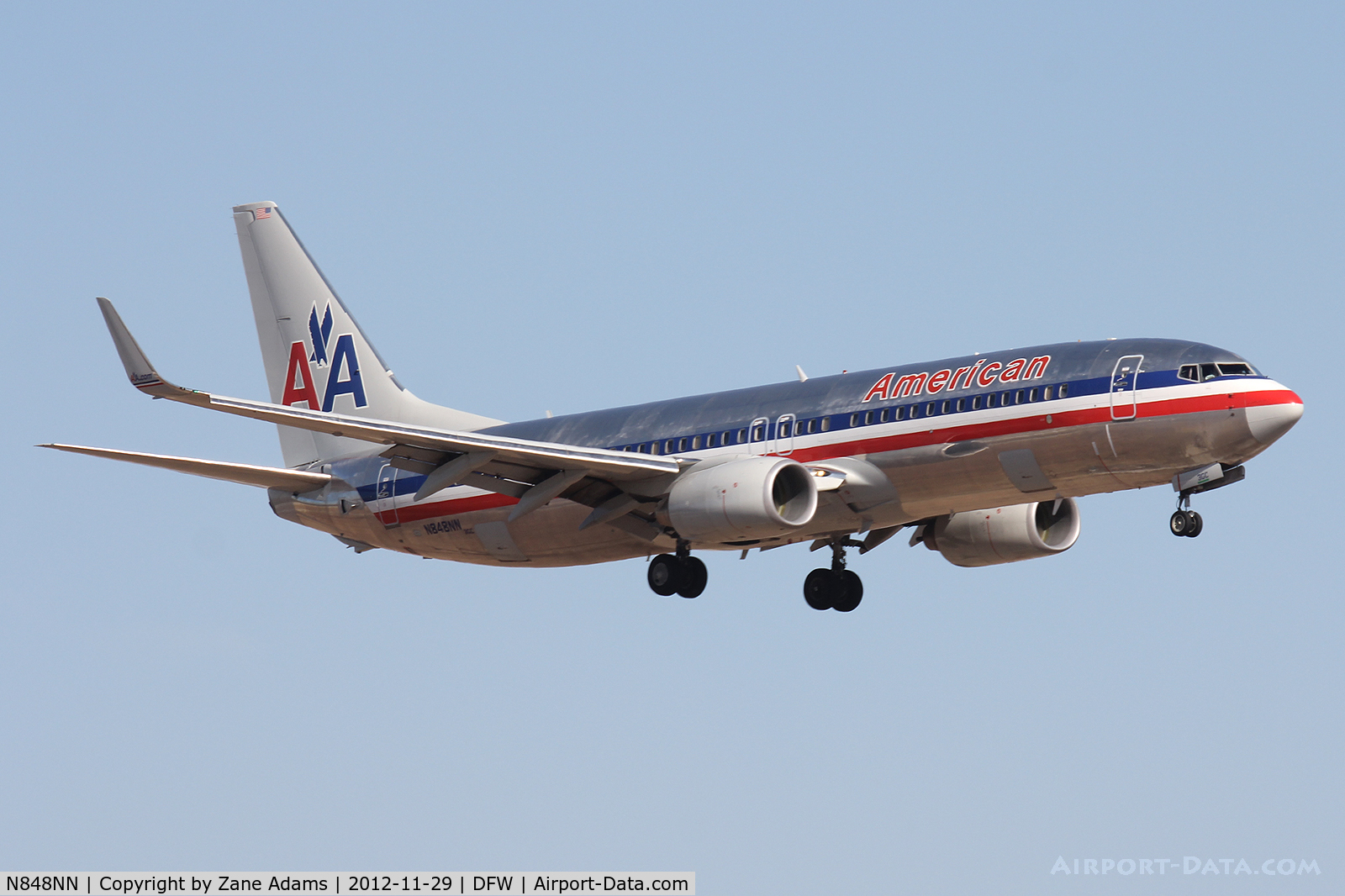 N848NN, 2010 Boeing 737-823 C/N 31103, American Airlines landing at DFW Airport