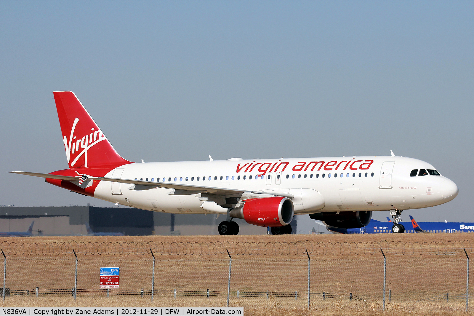 N836VA, 2010 Airbus A320-214 C/N 4480, Virgin America at DFW Airport