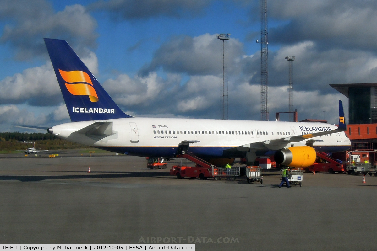 TF-FII, 1990 Boeing 757-208 C/N 24760, At Arlanda