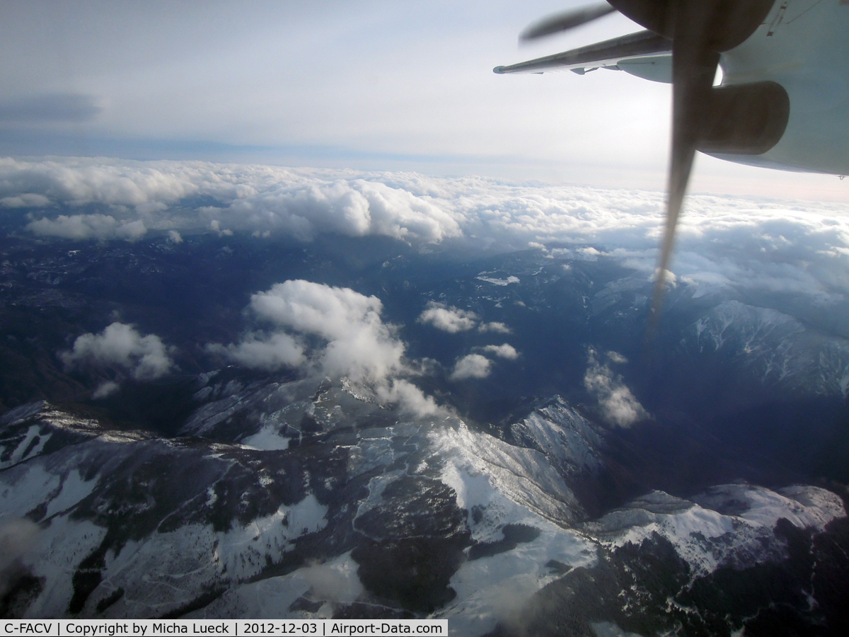 C-FACV, 1991 De Havilland Canada DHC-8-311 Dash 8 C/N 278, Enroute YVR-YKA