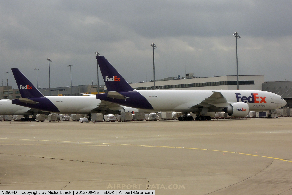 N890FD, 2012 Boeing 777-FS2 C/N 41439, At Cologne