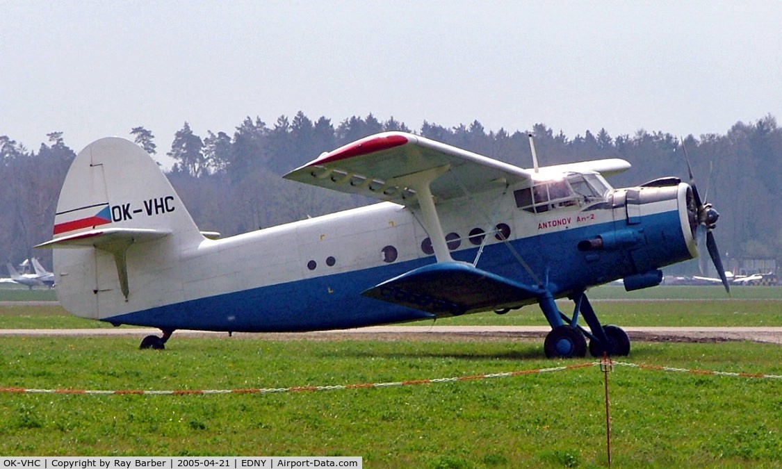 OK-VHC, Antonov An-2P C/N 1G238-24, Antonov An-2TP [1G238-24]  Friedrichshaffen~D  21/04/2005