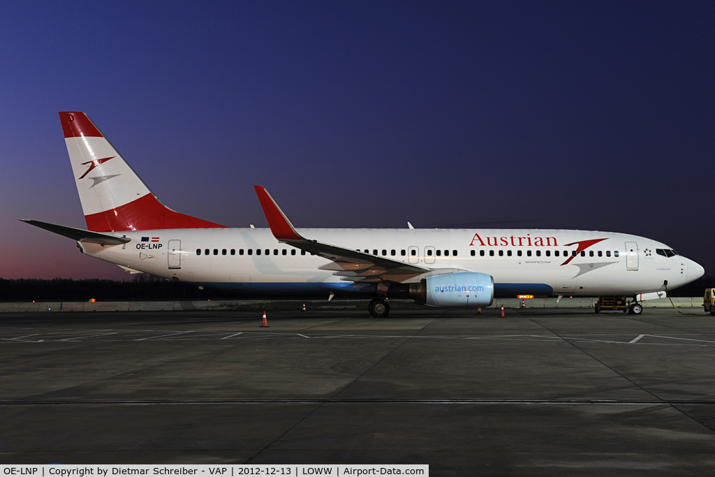 OE-LNP, 2002 Boeing 737-8Z9 C/N 30420, Austrian Airlines Boeing 737-800