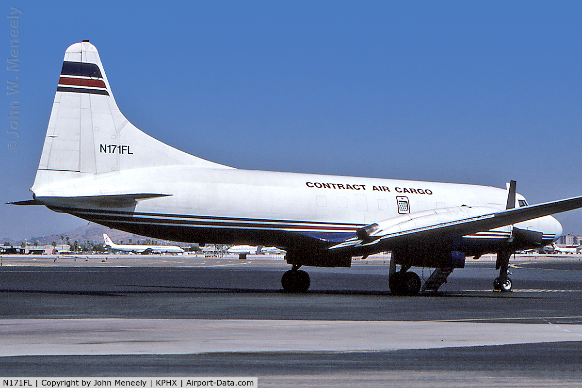 N171FL, 1956 Convair 580 C/N 318, Contract Air Cargo at PHX in Nov. 1998