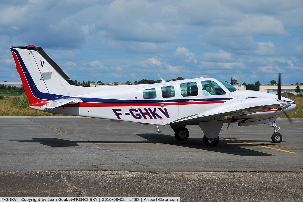 F-GHKV, Beech 58 Baron C/N TH-1537, SFA - D.G. de l'Aviation Civile / SEFA