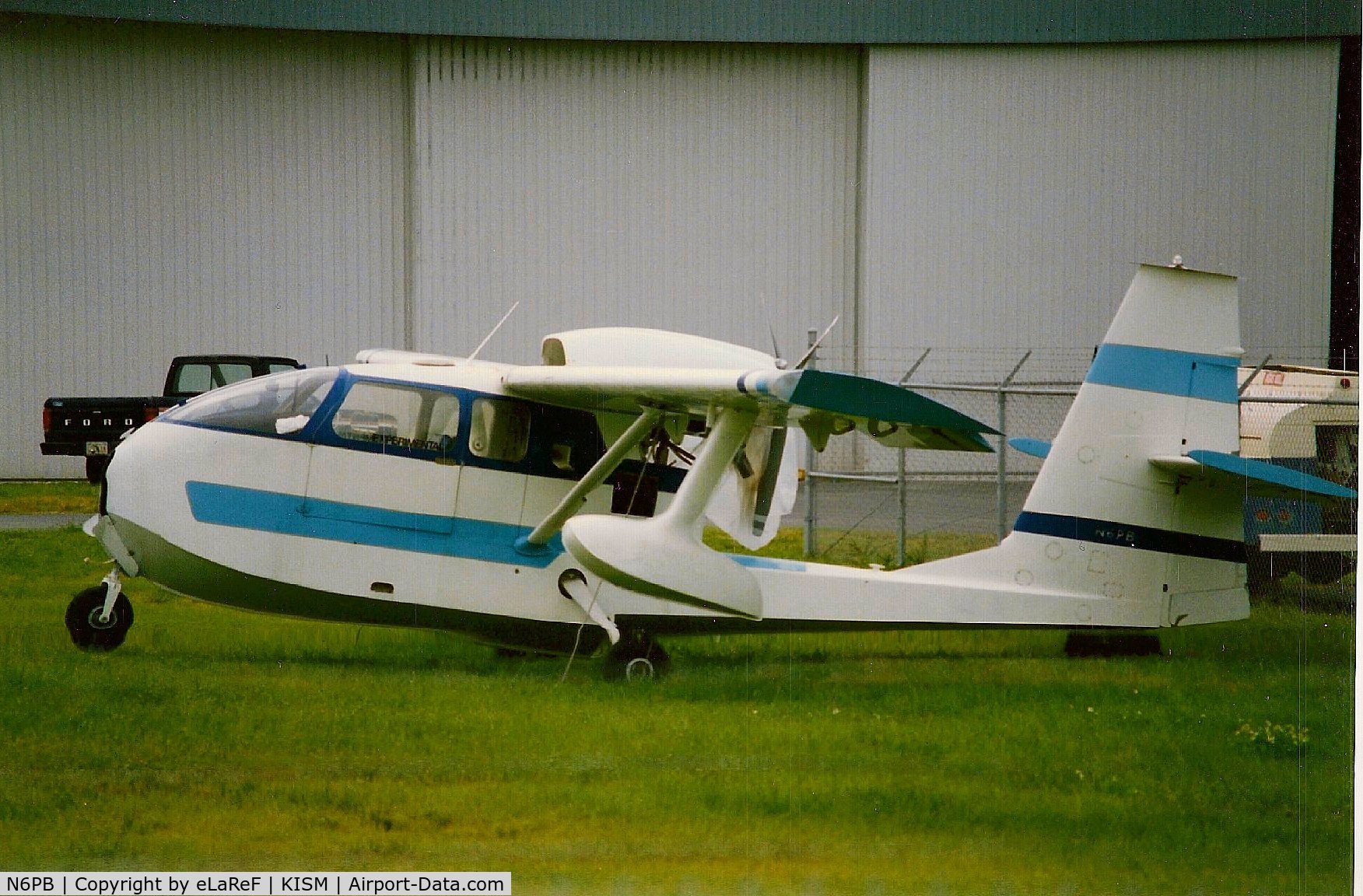 N6PB, 1974 Spenser Air Car S-12-E C/N PB2, Seen at Kissimee June 2004
Registration very faint on the dark blue band on the fin