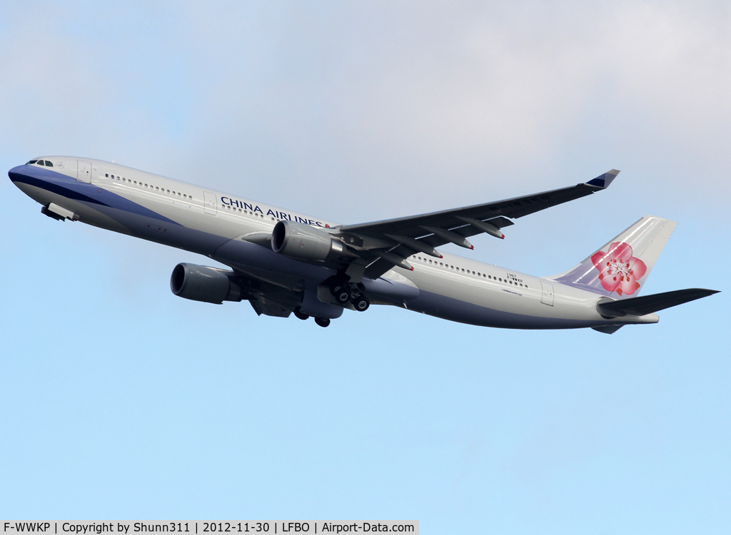 F-WWKP, 2012 Airbus A330-302 C/N 1367, C/n 1367 - To be B-18359