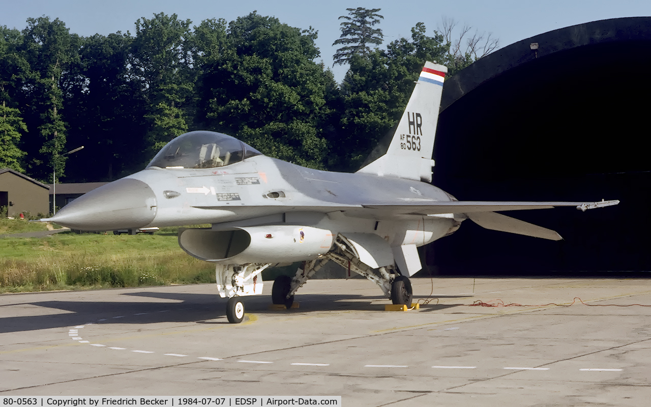 80-0563, 1980 General Dynamics F-16A Fighting Falcon C/N 61-284, static display