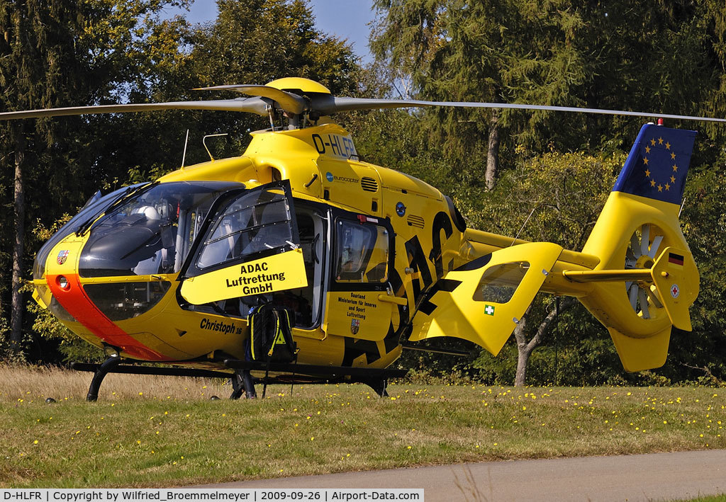 D-HLFR, 2005 Eurocopter EC-135P-2 C/N 0447, Pictures were taken at University Hospital at Homburg, Germany.