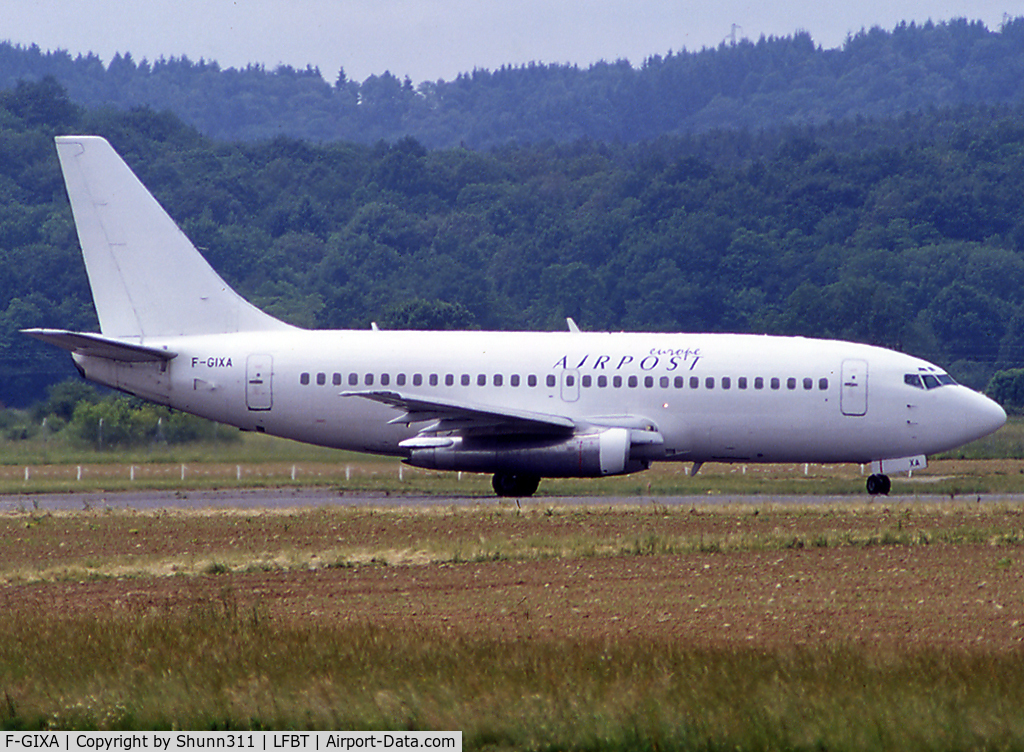 F-GIXA, 1974 Boeing 737-2K2C C/N 20836, Lining up rwy 02 for departure...