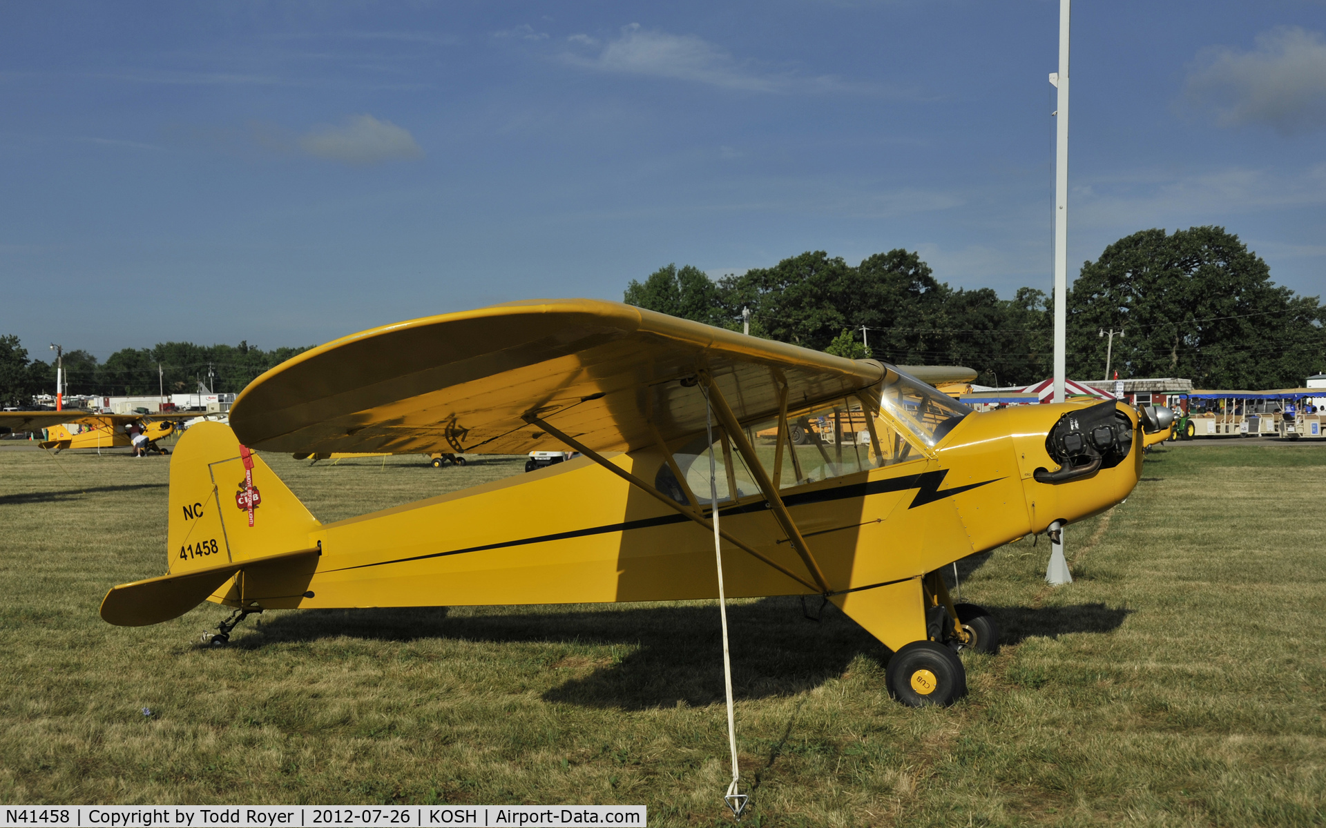 N41458, 1941 Piper J3C-65 Cub C/N 8095, Airventure 2012