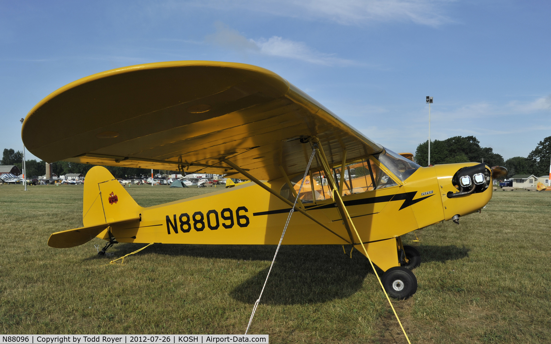 N88096, 1946 Piper J3C-65 Cub C/N 15714, Airventure 2012