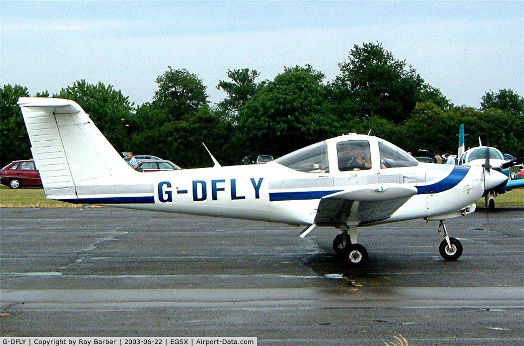 G-DFLY, 1979 Piper PA-38-112 Tomahawk Tomahawk C/N 38-79A0450, Piper PA-38-112 Tomahawk [38-79A0450] North Weald~G 22/06/2003