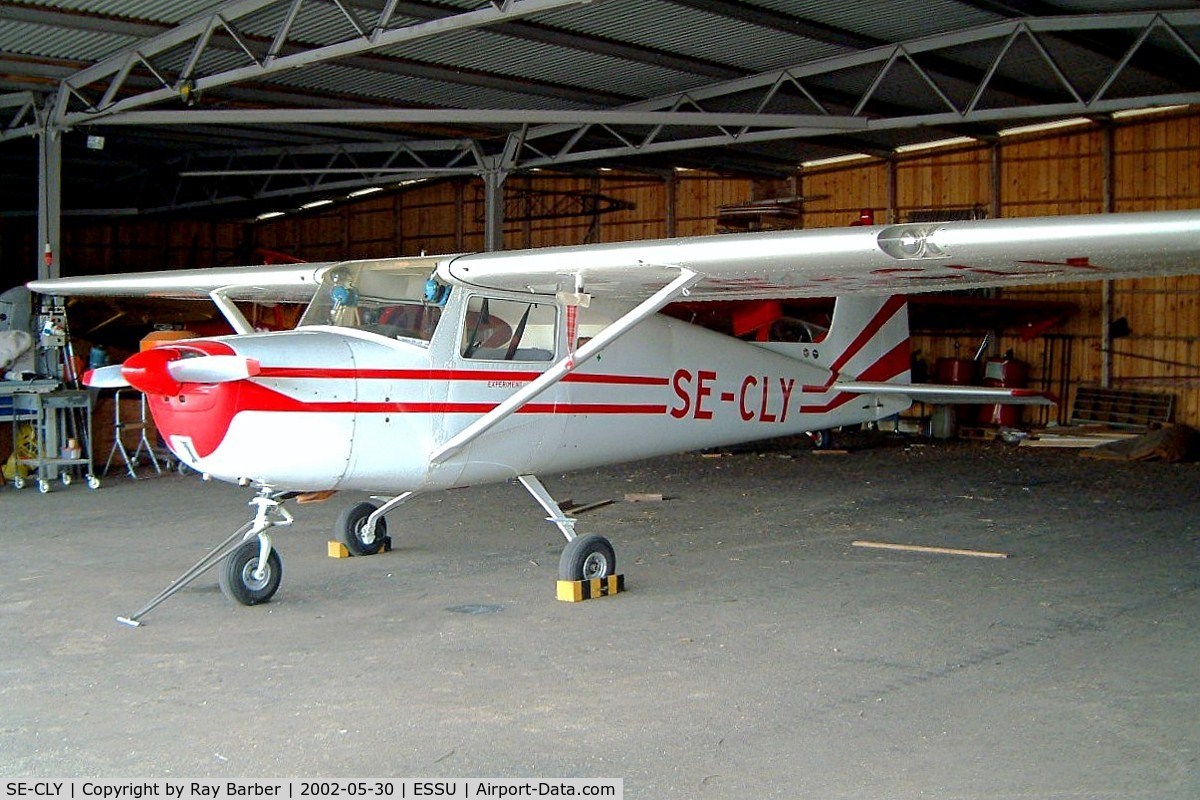 SE-CLY, Cessna 150 C/N 17030, Cessna 150 [17030] Eskilstuna~SE 30/05/2002