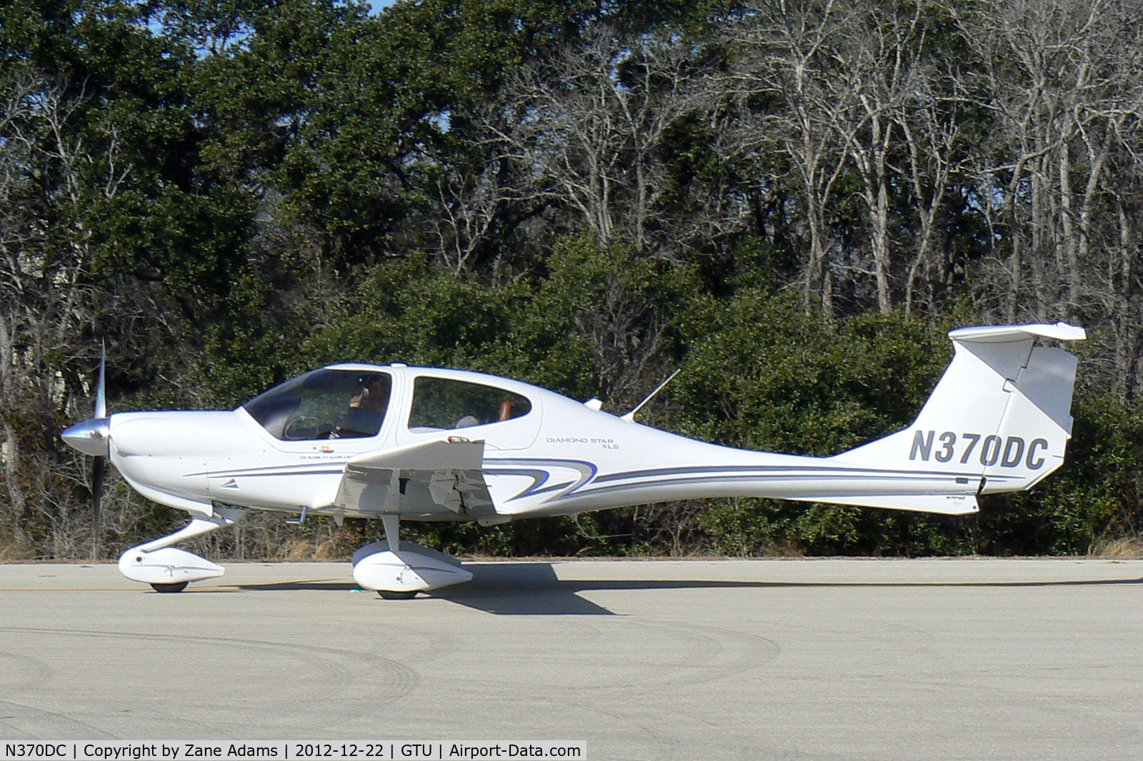 N370DC, Diamond DA-40 Diamond Star C/N 40.931, At Georgetown Municipal Airport - Georgetown, TX