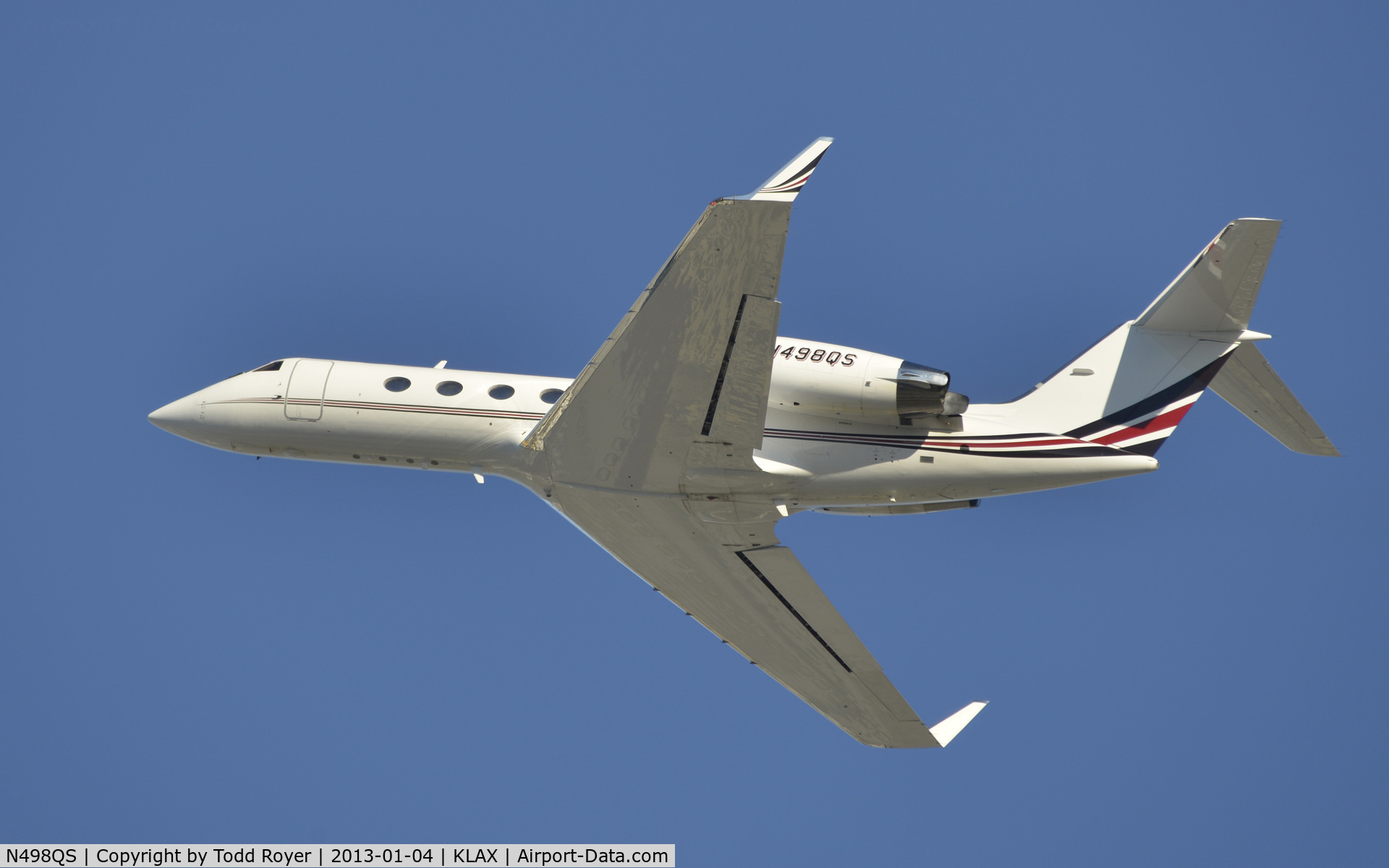 N498QS, 2000 Gulfstream Aerospace G-IV C/N 1398, Departing LAX