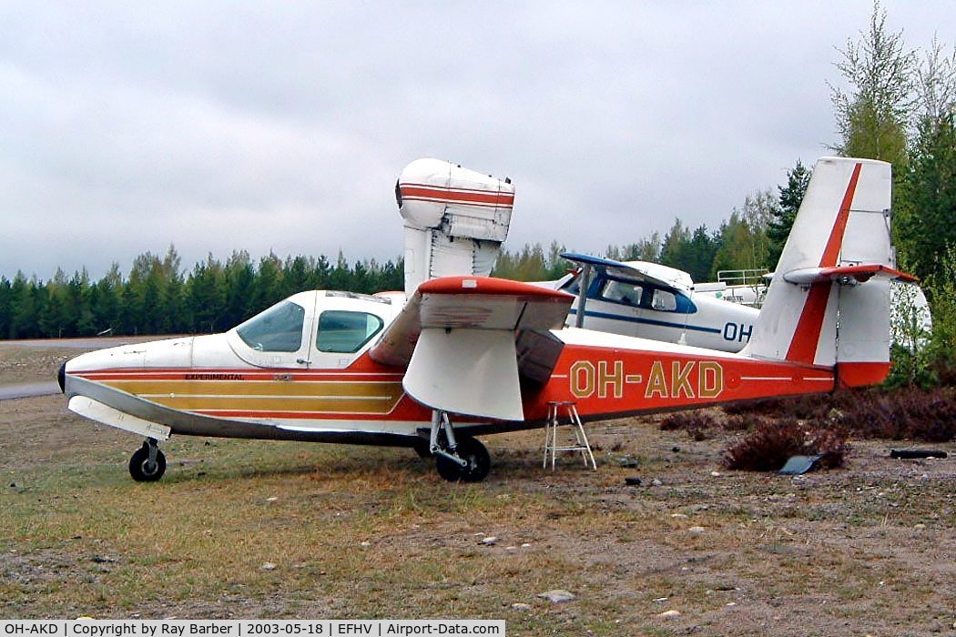 OH-AKD, 1973 Lake LA-4-200 Buccaneer C/N 592, Lake LA-4-200 Buccaneer [592] Hyvinkaa~OH 18/05/2003