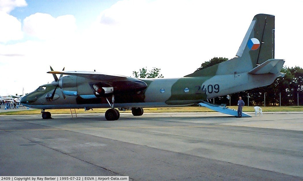 2409, Antonov An-26 C/N 27312409, Antonov An-26 [124-09] (Czech Air Force) RAF Fairford~G 22/07/1995