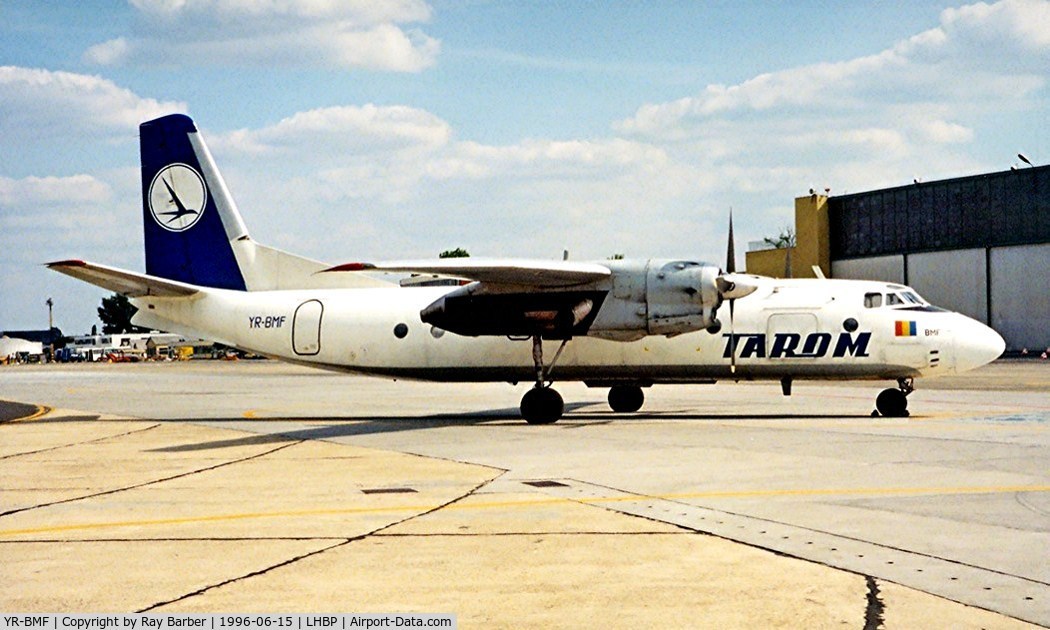 YR-BMF, 1975 Antonov An-24RV C/N 57310404, Antonov An-24RV [57310404] (TAROM) Budapest-Feriheghy~HA 15/06/1996