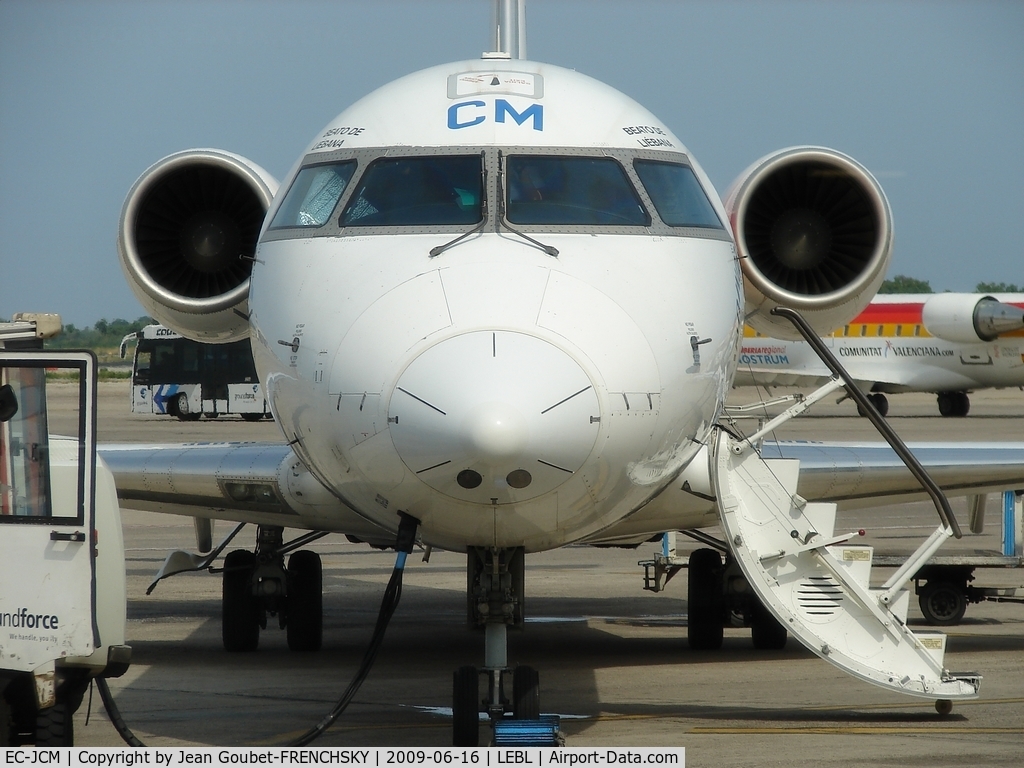EC-JCM, 2004 Bombardier CRJ-200ER (CL-600-2B19) C/N 7981, Beato de Liébana