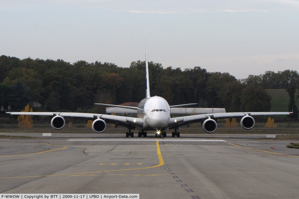 F-WWOW, 2005 Airbus A380-841 C/N 001, Departure for a flight test