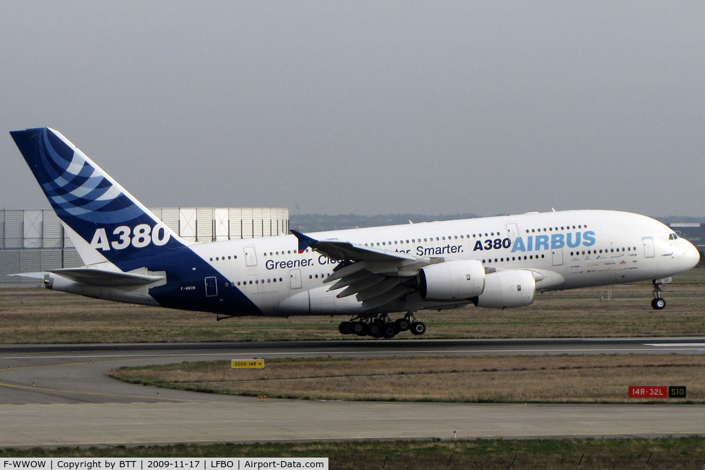 F-WWOW, 2005 Airbus A380-841 C/N 001, Smooth landing